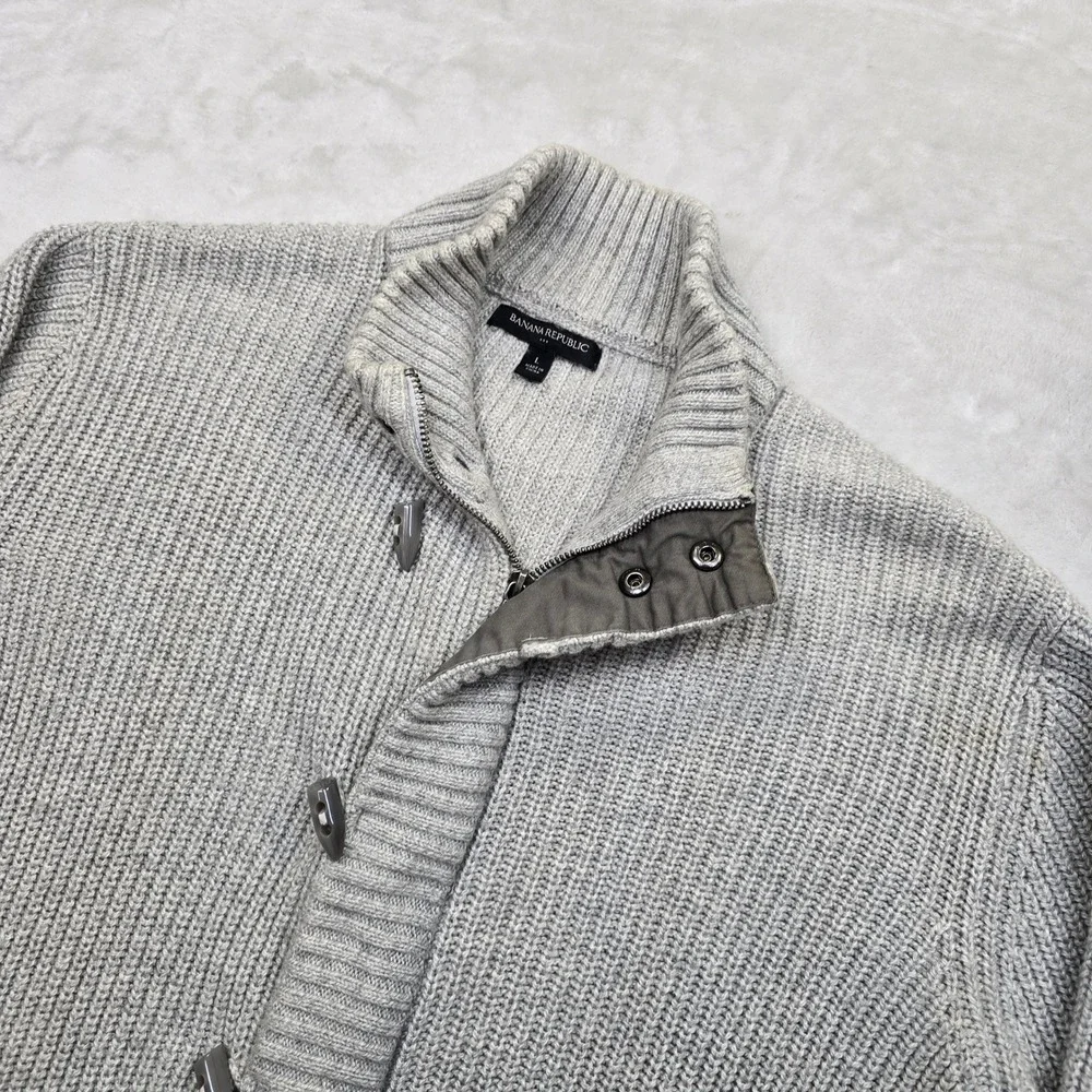 Banana Republic men banana